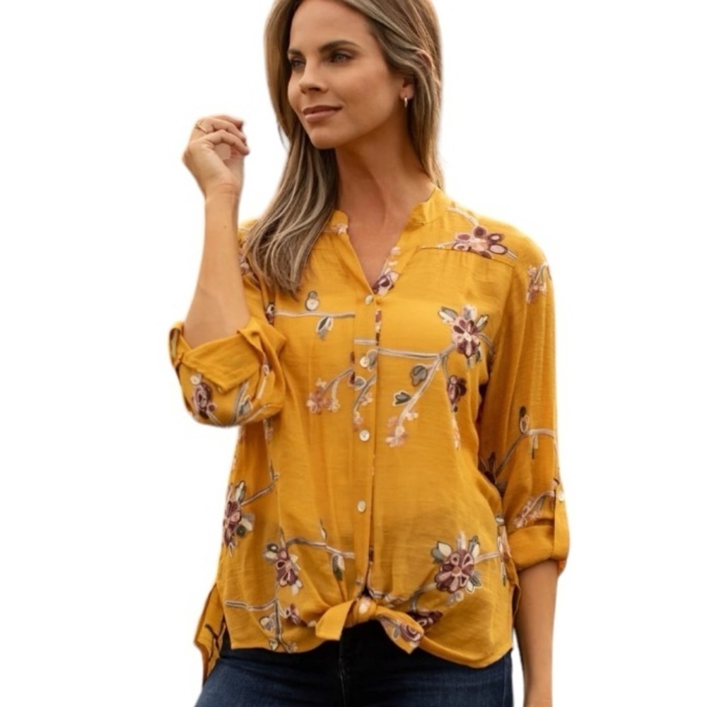 Fig & Flower Embroidered Floral Button Tie Front Blouse Top Size Medium Feminine